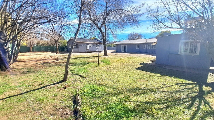 9 Bedroom Property for Sale in Universitas Free State